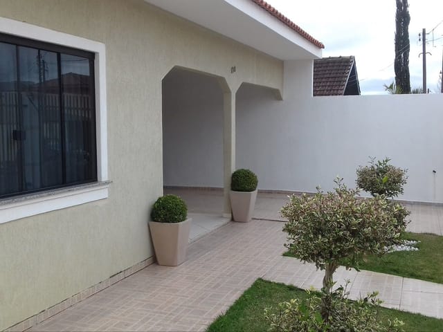 Casa com 360m² 4 quartos e 2 banheiros, à venda, no bairro Jardim Matarazzo em Jaguariaíva