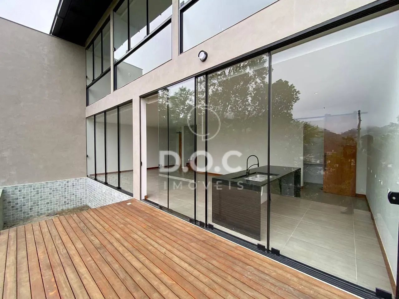 Casa, 3 quartos, 191 m² - Foto 1