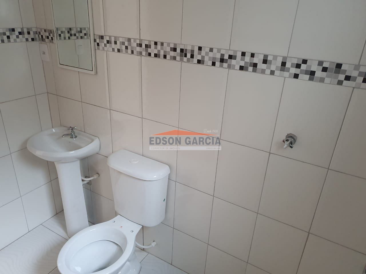 Casa à venda com 3 quartos, 120m² - Foto 12