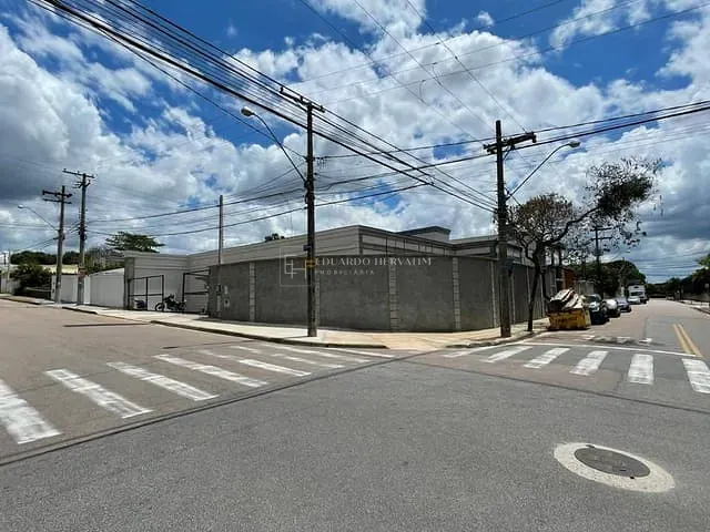 Casa com 500m², para alugar, no bairro Vila Cacilda em Jundiaí