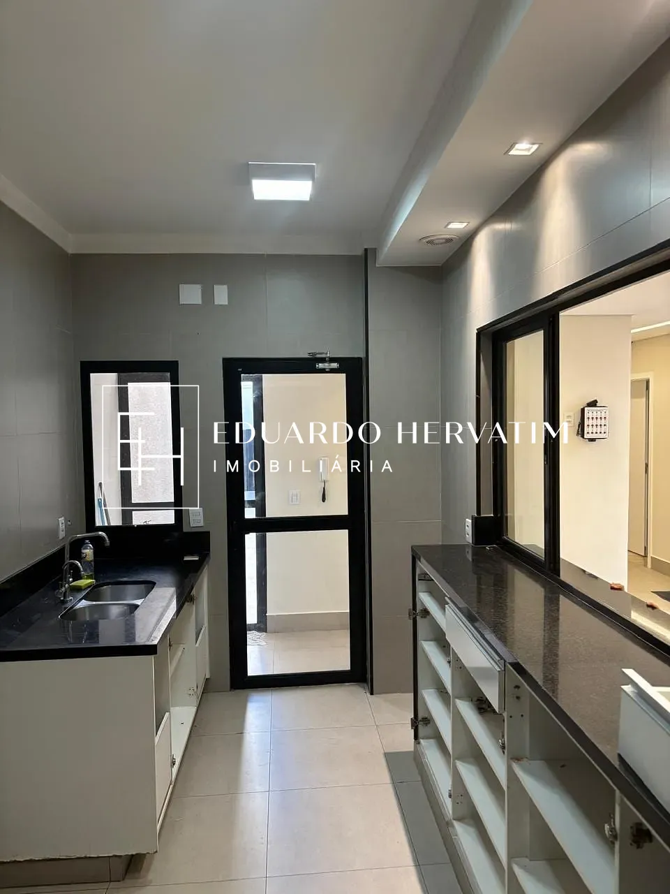Casa, 1 quarto, 380 m² - Foto 19