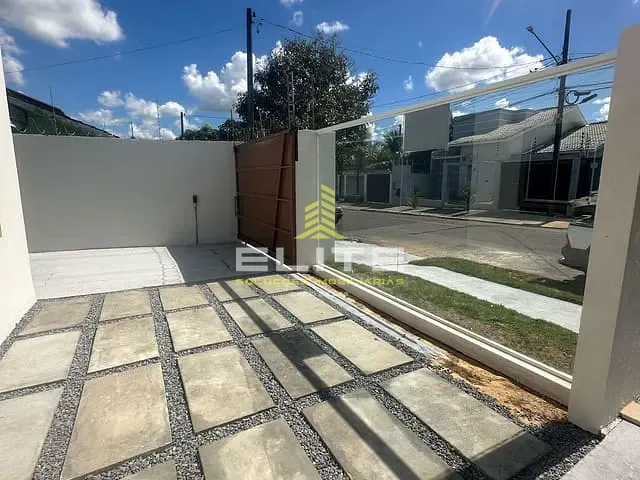 Casa com 378m² 3 quartos e 3 banheiros, à venda, no bairro Jardim Aurora em Sorriso