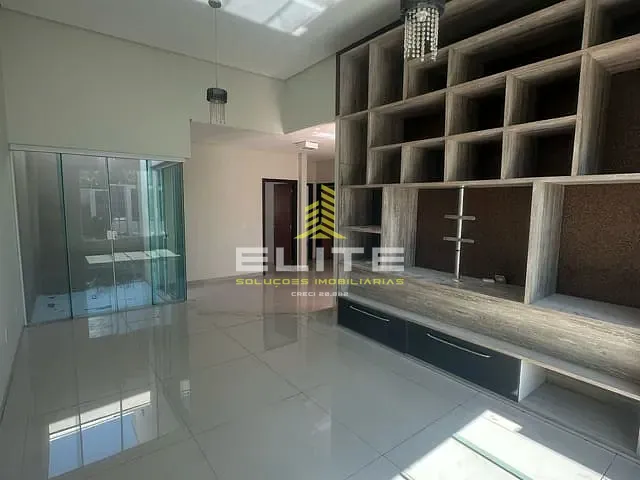 Casa com 378m² 3 quartos e 3 banheiros, à venda, no bairro Jardim Aurora em Sorriso
