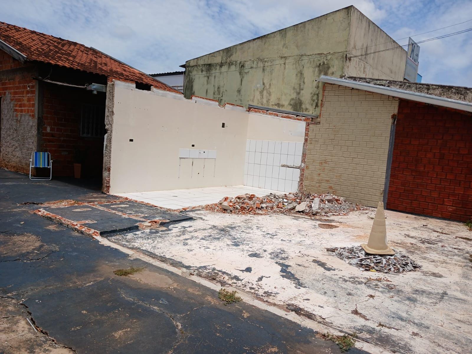 Casa à venda com 1 quarto, 63m² - Foto 6
