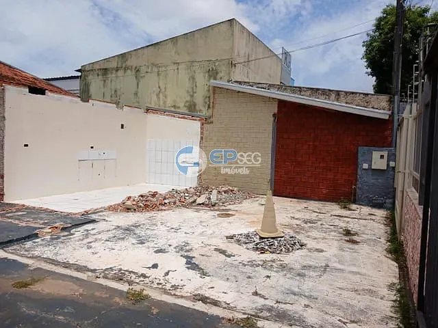 Casa com 268m², à venda, no bairro Jd Veneza em Londrina