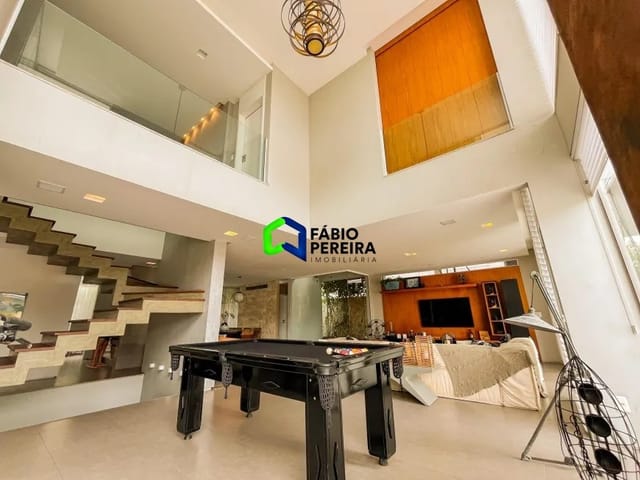 Casa com 630m² 6 quartos e 6 banheiros, à venda, no bairro Barra da Tijuca em Rio de Janeiro