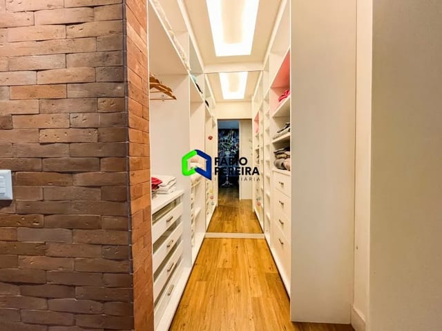 Casa com 630m² 6 quartos e 6 banheiros, à venda, no bairro Barra da Tijuca em Rio de Janeiro