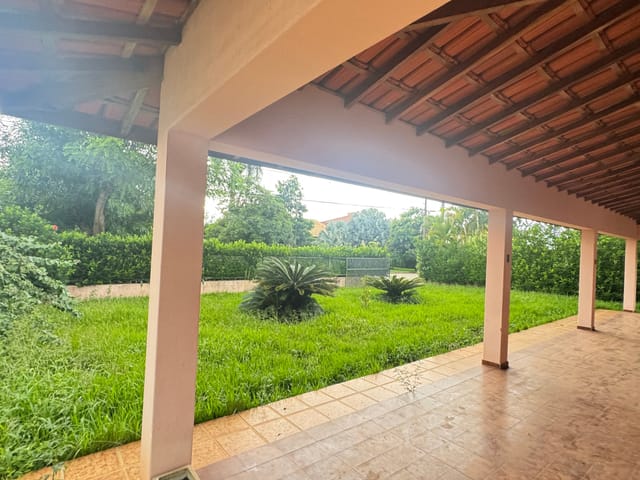 Casa com 1200m² 3 quartos e 2 banheiros, à venda, no bairro Parque Residencial Colina das Estrelas em Tatuí