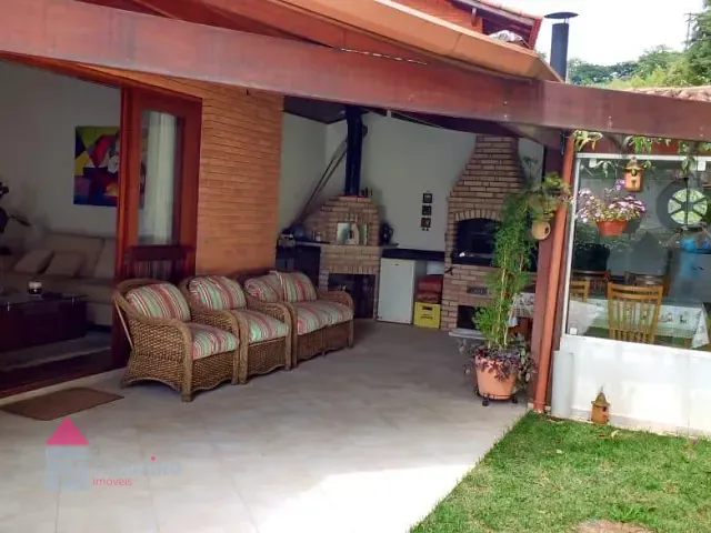 Casa com 400m² 4 quartos e 5 banheiros, à venda, no bairro Parque Munhoz em São Paulo
