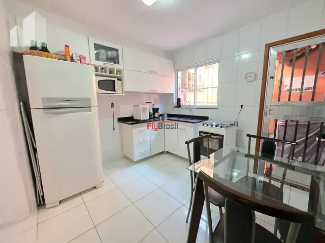 Casa 2 quartos e 2 banheiros, à venda, no bairro Chacrinha em Nova Iguaçu