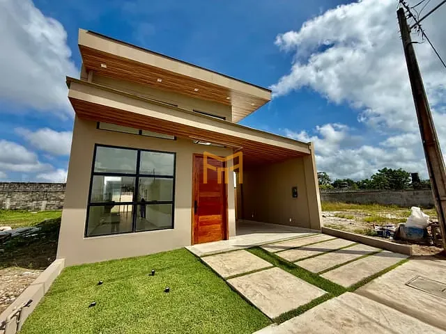 Casa com 224m² 3 quartos e 4 banheiros, à venda, no bairro Águas Negras em Belém