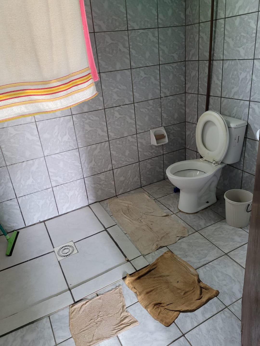 Casa de 2 quartos, no bairro Medeiros, em São Gabriel | Eu Corretor