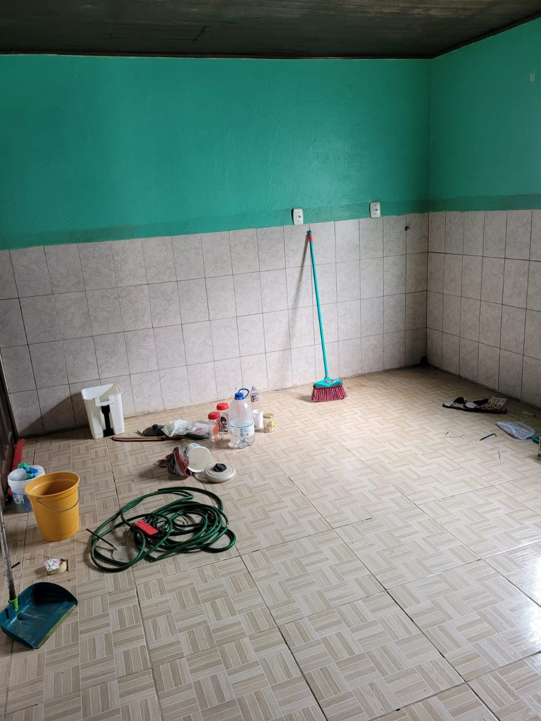 Casa de 2 quartos, no bairro Medeiros, em São Gabriel | Eu Corretor