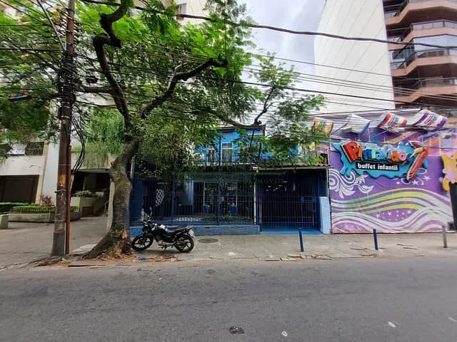 Casa com 440m², à venda, no bairro Tijuca em Rio de Janeiro