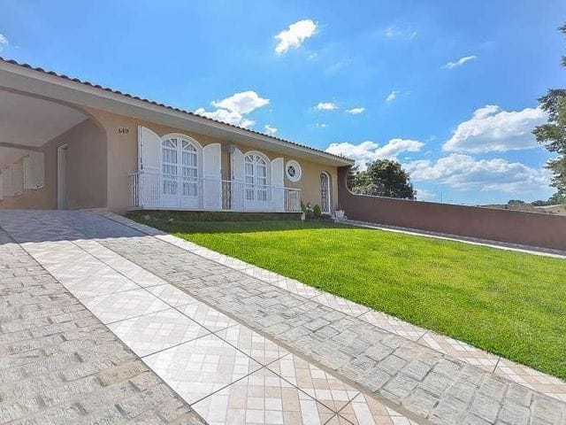 Foto do Casa - Casa térrea à venda, 03 Quartos sendo 01 suíte, 117m² averbada, área total do terreno 411,30 m², 02 vagas de garagens, Barreirinha, Curitiba, PR | Imobiliária GreenVille