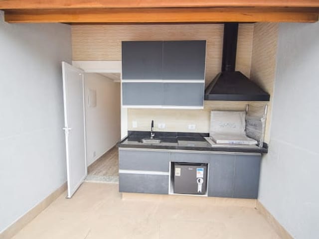 Casa 4 quartos e 5 banheiros, à venda, no bairro Vila Dom Pedro I em São Paulo