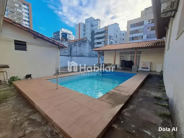Casa para alugar, no bairro Costa Azul em Salvador