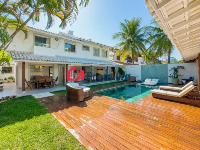 Casa 6 quartos e 7 banheiros, à venda, no bairro Barra da Tijuca em Rio de Janeiro