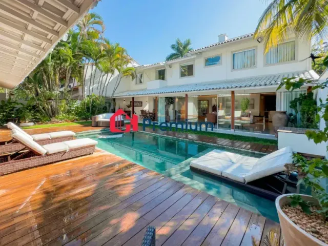 Casa 6 quartos e 7 banheiros, à venda, no bairro Barra da Tijuca em Rio de Janeiro