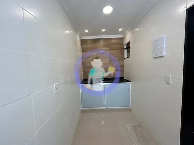 Casa 2 quartos e 1 banheiro, à venda, no bairro Centro em Nilópolis
