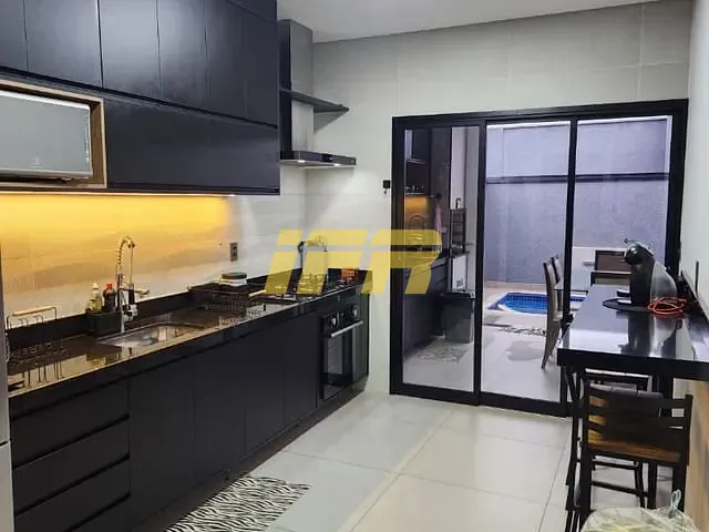 Casa com 253m² 3 quartos e 3 banheiros, à venda, no bairro Vila Nossa Sra. Auxiliadora em Tremembé