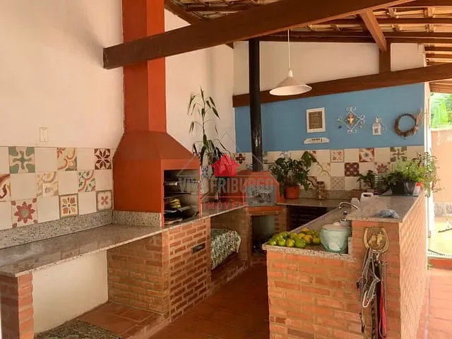 Casa com 516m² 4 quartos e 4 banheiros, à venda, no bairro Braunes em Nova Friburgo