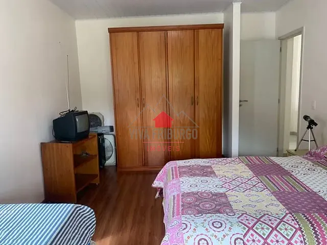 Casa com 516m² 4 quartos e 4 banheiros, à venda, no bairro Braunes em Nova Friburgo