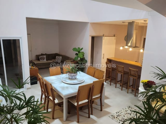 Casa 2 quartos e 2 banheiros, à venda, no bairro Vila Morro do Castanho em Cosmópolis