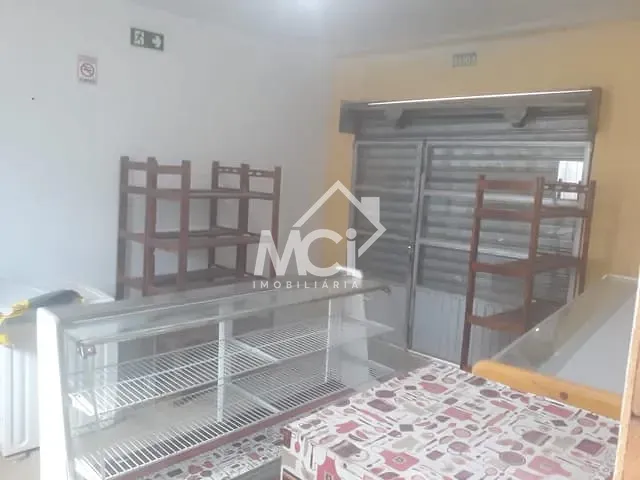Casa 2 quartos e 1 banheiro, à venda, no bairro Três Vendas em Pelotas