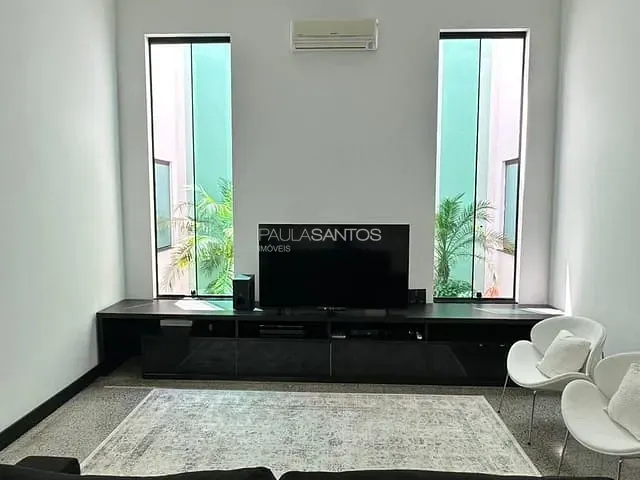Casa com 335m² 3 quartos e 5 banheiros, à venda, no bairro Parque Santa Isabel em Sorocaba