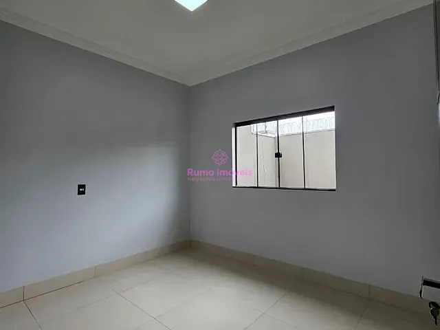 Casa 3 quartos e 1 banheiro, à venda, no bairro Residencial Canaã II em Rio Verde