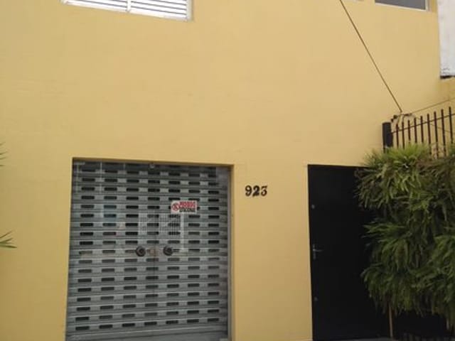 Foto do Sobrado - Casa à venda de 400m² com 17 salas comerciais podendo ser residencial também, bem localizado , oportunidade em Pinheiros, São Paulo, SP | Lares e Andares Imóveis