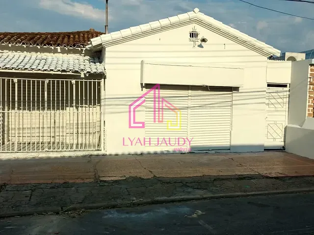 Casa com 350m², à venda, no bairro Centro-Norte em Cuiabá