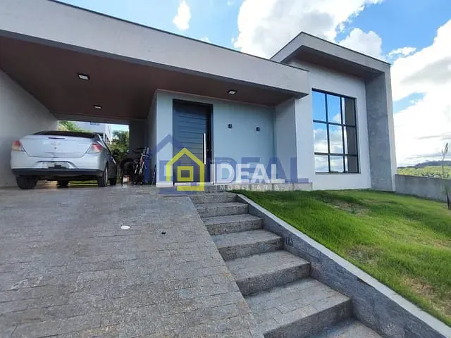 Casa com 129m² 3 quartos e 2 banheiros, à venda, no bairro Santa Terezinha em Concórdia