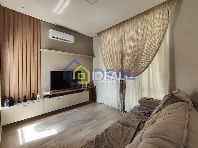 Casa com 129m² 3 quartos e 2 banheiros, à venda, no bairro Santa Terezinha em Concórdia
