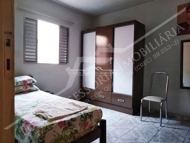 Casa com 169m² 2 quartos e 1 banheiro, à venda, no bairro Vila Nhocune em São Paulo