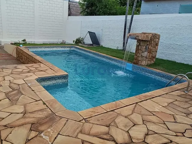 Casa com 300m² 2 quartos e 1 banheiro, à venda, no bairro Jardim do Lago em Campinas