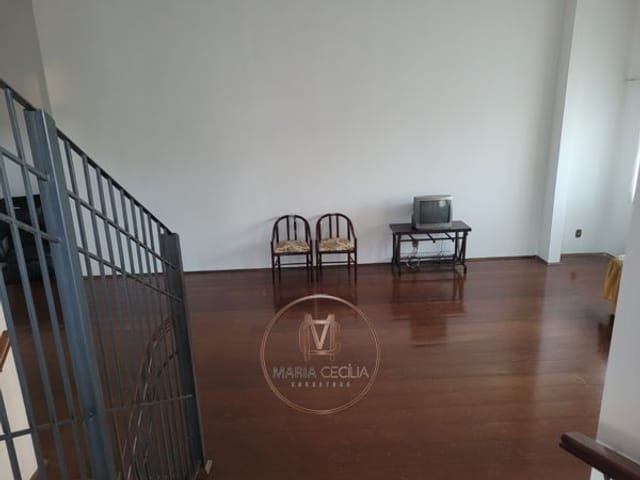 Casa com 352m² 4 quartos e 4 banheiros, à venda, no bairro Vila Furlan em Araraquara