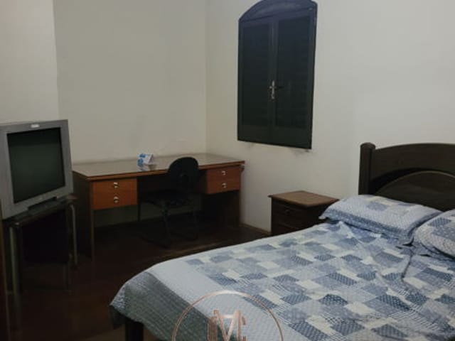 Casa com 352m² 4 quartos e 4 banheiros, à venda, no bairro Vila Furlan em Araraquara