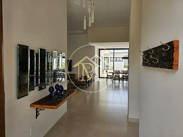 Casa com 720m² 4 quartos e 4 banheiros, à venda, no bairro Chacara Santa Terezinha em Araçoiaba da Serra