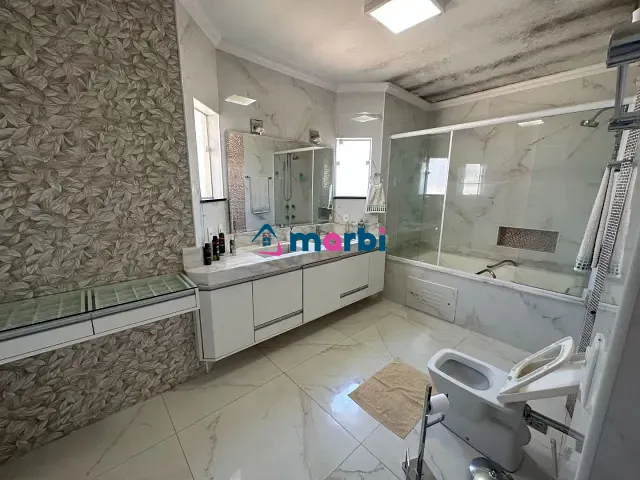 Casa com 777m² 3 quartos e 5 banheiros, à venda, no bairro Jardim Imperador em Americana