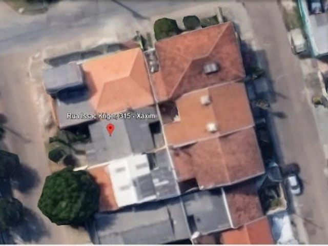 Terreno com 148m², à venda, no bairro Xaxim em Curitiba