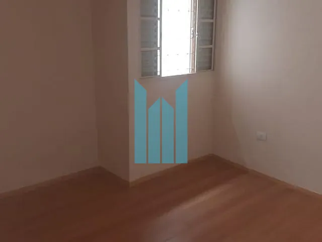 Casa com 184m² 2 quartos e 2 banheiros, à venda, no bairro Jardim Centenario em Poços de Caldas