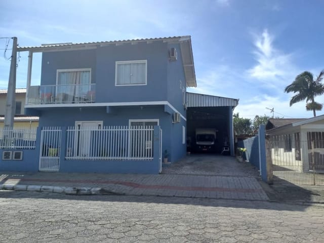 Foto do Casa - Casa com galpão, 2 dormitórios à venda, 309 m² por R$ 1.300.000 - São Vicente - Itajaí/SC | Mercedes Imóveis