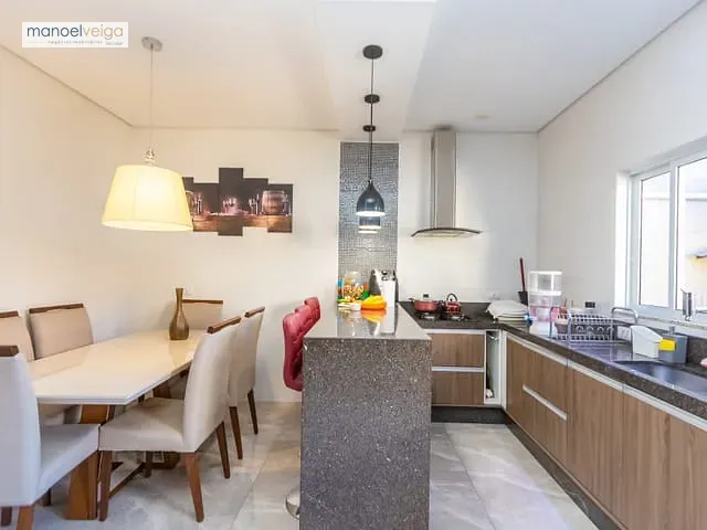 Casa com 147m² 2 quartos e 3 banheiros, à venda, no bairro Prado Velho em Curitiba