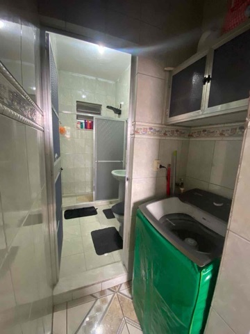Casa 1 quarto e 1 banheiro, à venda, no bairro Inhaúma em Rio de Janeiro