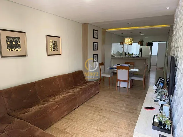 Casa 4 quartos e 3 banheiros, à venda, no bairro Centro em Dom Cavati