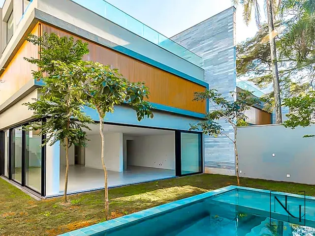 Casa com 868m² 4 quartos e 5 banheiros, à venda, no bairro Brooklin Paulista em São Paulo