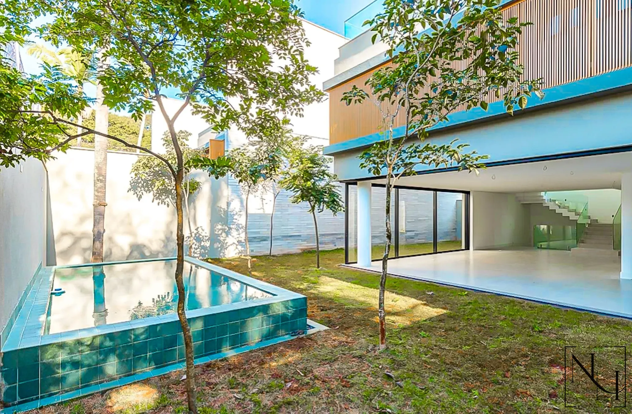 Casa, 4 quartos, 868 m² - Foto 1
