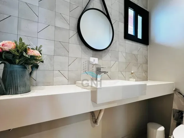 Casa com 271m² 3 quartos e 3 banheiros, à venda, no bairro Sertanópolis em Sertanópolis